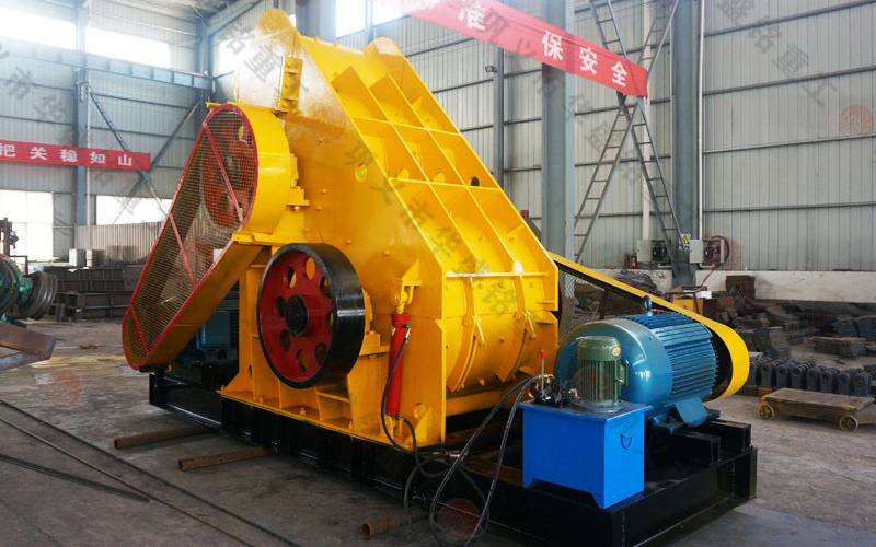 頁(yè)巖粉碎機(jī)價(jià)格是多少？哪里的小型粉碎機(jī)廠家